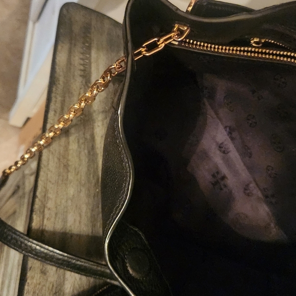 Tory Burch Britten tote with wallet - Picture 7 of 16